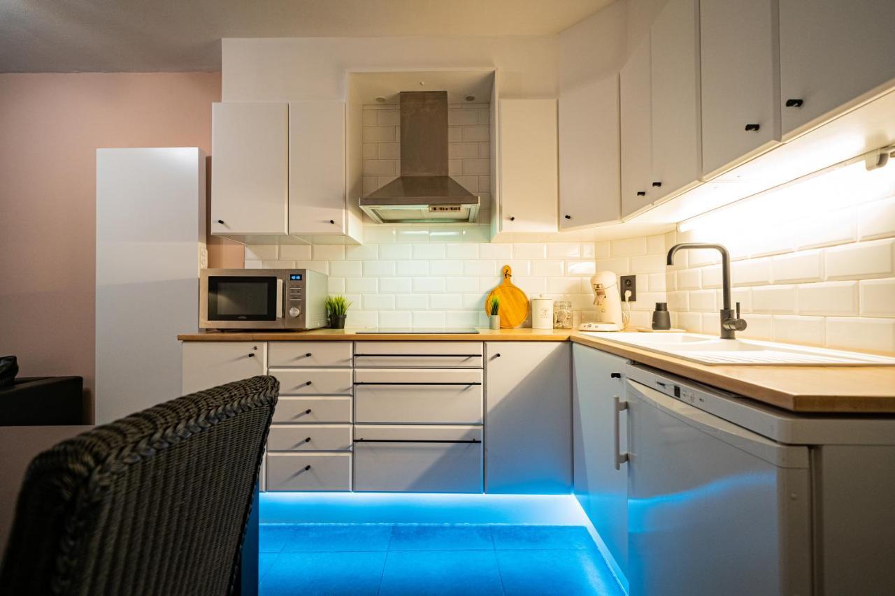Appartement Miete - Dichtbij Strand En Winkels بريدين المظهر الخارجي الصورة